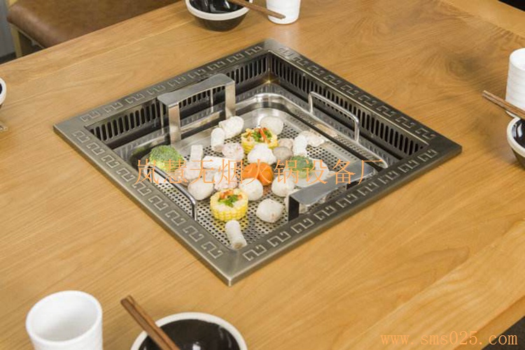廠家定制傳統(tǒng)老火鍋批發(fā)零售